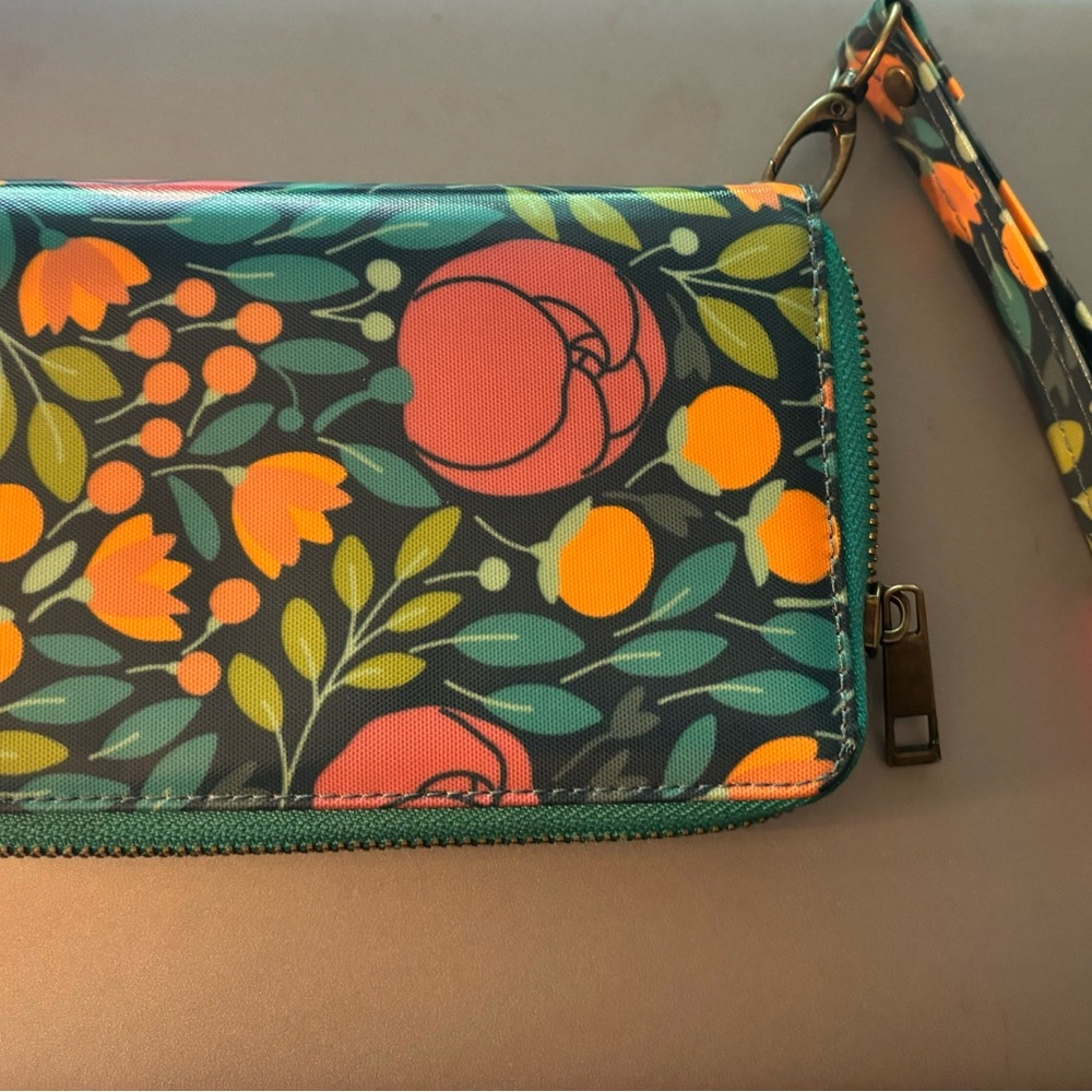 Wander Wallets Floral Wristlet
